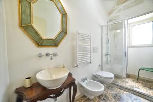 Vannituba majutusasutuses Suite la terrazza di Don Peppino