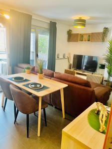 Fotografie z fotogalerie ubytování PRECIOSO ATICO CON TERRAZA - CERCA A MADRID RIO v destinaci Madrid