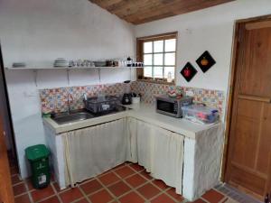ครัวหรือมุมครัวของ Casa La Martina disponible en Jardín Antioquia