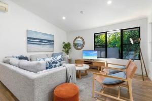 Gallery image of Central Tropical Oasis with Pool in Noosaville