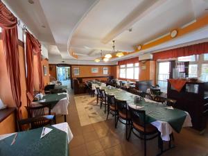 Restaurace v ubytování Tisza Alfa Hotel