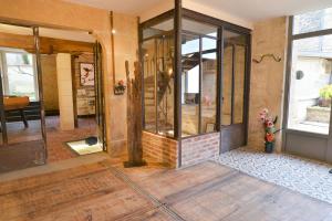 Fotografie z fotogalerie ubytování L’Artelier dans ma cour v destinaci Hermonville