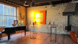 Fotografie z fotogalerie ubytování L’Artelier dans ma cour v destinaci Hermonville