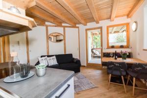 A seating area at Appartement Murmele