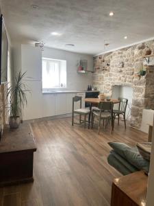 Χώρος καθιστικού στο Apartman Oleandar