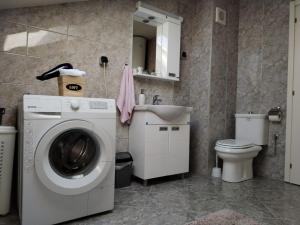 Ένα μπάνιο στο Loft apartman