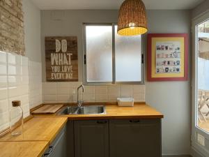 Kuchyň nebo kuchyňský kout v ubytování 2 Apartamento TERRAZA Free Wifi