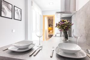 Kuchyňa alebo kuchynka v ubytovaní Malaga Center Flat - SoHo Center Apartments