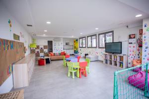 TV a/nebo společenská místnost v ubytování Caybeach Princess