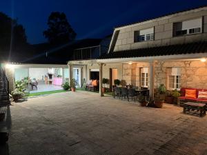 Tòa nhà nơi nhà nghỉ dưỡng tọa lạc