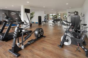 Fitness centrum a/nebo fitness zařízení v ubytování H10 Cambrils Playa