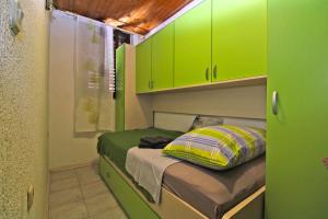 Posteľ alebo postele v izbe v ubytovaní Apartment Luka 2192