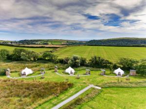 Gallery image of Finest Retreats - Ash Lotus Belle Tent in Ilfracombe