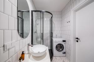 Ένα μπάνιο στο Central Apartment in Architectural Street