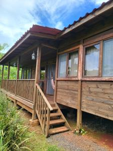 Carara的住宿－Private Mountaintop Cabin in Carara Biological Corridor 20 minutes to beaches，相簿中的一張相片