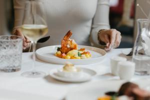 Jedzenie w hotelu lub w pobliżu