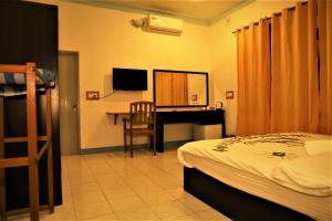 Gallery image of Dhigurah Beach Inn in Dhigurah