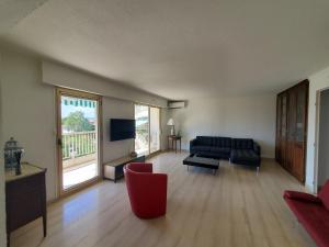 Fotografia z galérie ubytovania FREJUS T3 95 m2 climatise 6 personnes piscine par v destinácii Fréjus