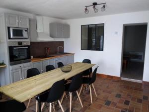 Kuchyňa alebo kuchynka v ubytovaní ferme rénovée campagne gap hautes alpes
