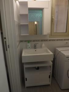 A bathroom at Via Roma 28 Még 24 kép