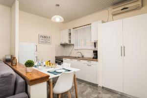 Kjøkken eller kjøkkenkrok på Sea Salt Apartments