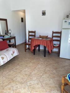 Gallery image of AGKYRA Rooms (Faith) in Andros