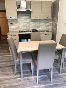 A cozinha ou kitchenette de Fiordaliso