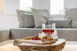 Posedenie v ubytovaní Naxian Icon Luxury Residence 3