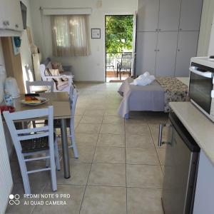 Φωτογραφία από το άλμπουμ του ARETI APARTMENTS στο Πεταλίδι