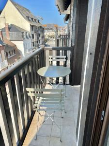 Balkon lub taras w obiekcie «La Petite Escapade à Deauville» PLACE MORNY