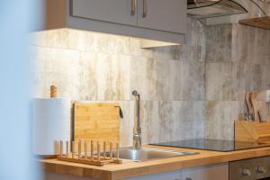 A kitchen or kitchenette at Μελίτη Pelion Luxury Living