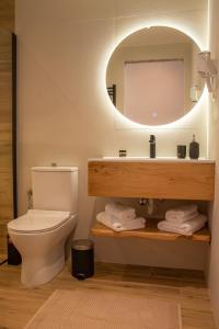 A bathroom at Μελίτη Pelion Luxury Living