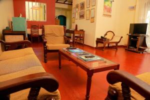 Gallery image of Holiday Nest Bed & Breakfast in Wadduwa