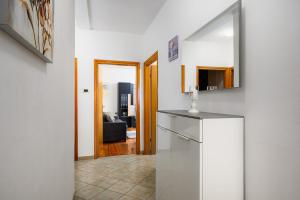 Kuchyň nebo kuchyňský kout v ubytování Apartment Paradiz