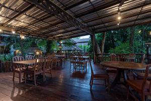 Εστιατόριο ή άλλο μέρος για φαγητό στο The Legacy River Kwai Resort