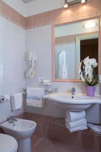 Gallery image of Hotel Globus in Bellaria-Igea Marina