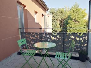 Zdjęcie z galerii obiektu Studio fonctionnel au calme avec garage individuel et balcon w mieście Lyon