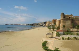 Afbeelding uit fotogalerij van GUEST HOUSE TRA CIELO E MARE in Nettuno