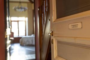Posteľ alebo postele v izbe v ubytovaní Laitse castle