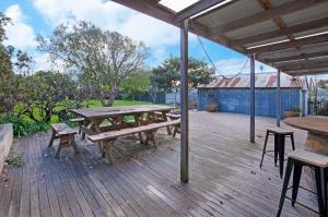 Gallery image of Deckhouse in Port Fairy
