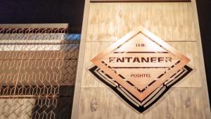 Certifikát, hodnocení, plakát nebo jiný dokument vystavený v ubytování The Entaneer Poshtel