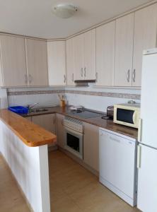 Imagen de la galería de Apartamento Primera Línea...increíble apartamento., en Carboneras 12 fotos más