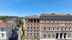 Gallery image of Dimora San Bartolomeo - Design, Panoramic View & Culture in Rome