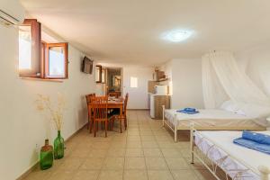 Voodi või voodid majutusasutuse Mani Summer Escape - Spacious Home, Fully equipped toas