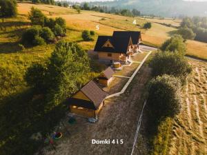 Príroda v okolí horskej chaty