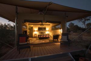 Gallery image of Squeakywindmill Boutique Tent B&B in Alice Springs