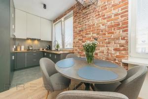 Fotografia z galérie ubytovania Apartament Loftowy Świętojańska v destinácii Gdynia