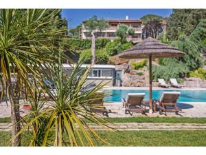 Bazén v ubytování Corfu Club Standard Apartment 1 nebo v jeho okolí