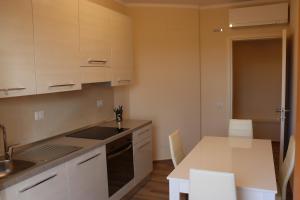 A kitchen or kitchenette at La Casa de Anto'