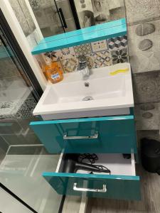 Kúpeľňa v ubytovaní Le Martin pêcheur, Appartement proche hyper centre